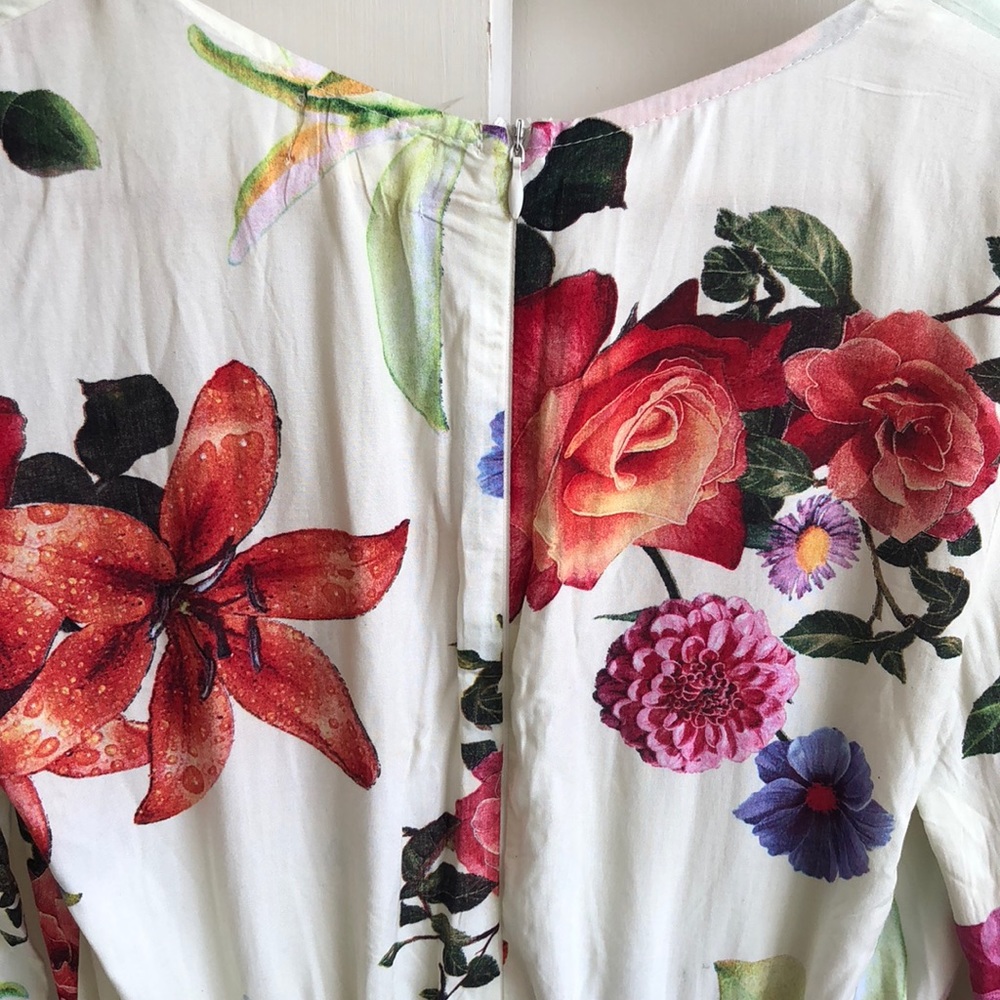 LF Floral Romper - Picture 7 of 8